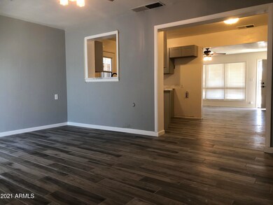 4502 W Mitchell Dr, Phoenix, AZ 85031 - photo 2