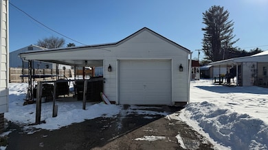 Garage with Carport