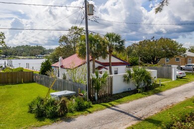132 Warren Ave
