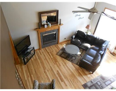 33859 Sumerset Ln, New Carlisle, IN 46552 - photo 3