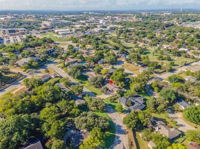 1212 S Mill St, Weatherford, TX 76086 - photo 3