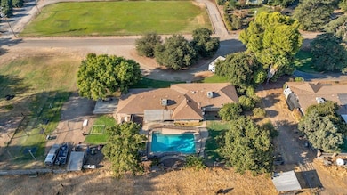 9283 E Clinton Ave, Fresno, CA 93737 - photo 5