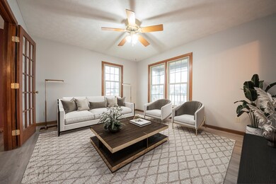 2288 Broadmoor Ln, Columbus, IN 47203 - photo 3