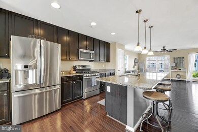 8522 Stansbury Lake Dr, Baltimore, MD 21222 - photo 6