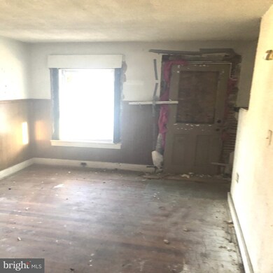 4222 Morrison Ct, Curtis Bay, MD 21226 - photo 6