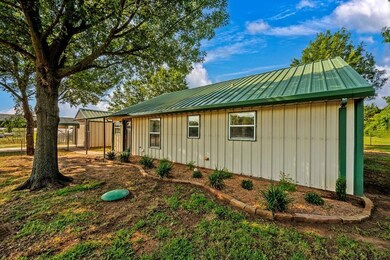 340 Geis Dr, Pottsboro, TX 75076 - photo 4