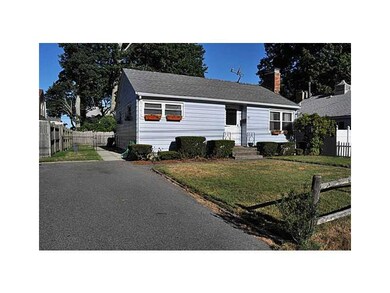 919 Bullocks Point Ave, Riverside, RI 02915 - photo 2