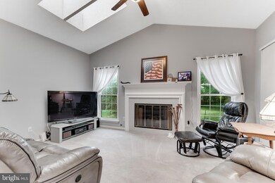 8565 Yoder St, Manassas, VA 20110 - photo 6