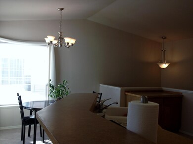 Breakfast Bar/Dining Area