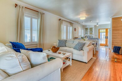 32+Olin+St+Ocean+Grovee-5-large