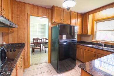 5Kitchen