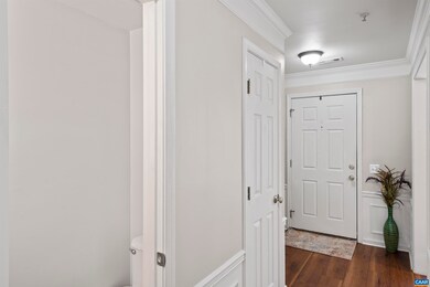 46938 Courtyard Square, Sterling, VA 20164 - photo 4