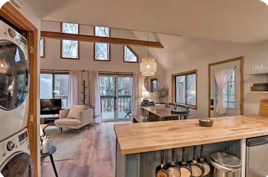 460 Maxatawny Dr, Pocono Lake, PA 18347 - photo 4