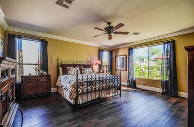 Master Bed-1