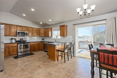 1616 58th St W, Billings, MT 59106 - photo 6