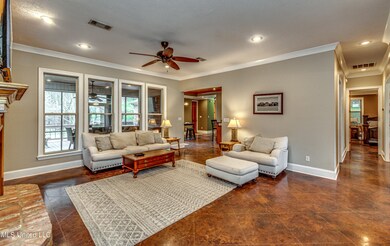 189 Pineview Cr-36