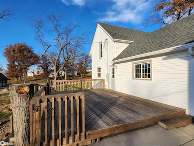 214 Lincoln St, Marne, IA 51552 - photo 4