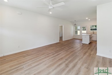 2118 N Fernwood Dr, Savannah, GA 31404 - photo 6