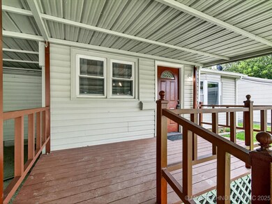 310 S Ponca Ave, Dewey, OK 74029 - photo 4