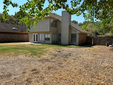 8446 Lake Crystal Dr, Houston, TX 77095 - photo 6