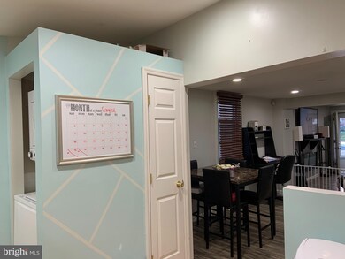 7925 Craig St, Philadelphia, PA 19136 - photo 4