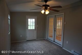 112 Indigo Plaza unit C, Monroe Township, NJ 08831 - photo 7