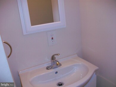 236 E 6th St unit 2, Frederick, MD 21701 - photo 5