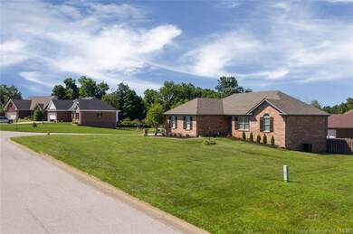 4113 Andrew Dr, Floyds Knobs, IN 47119 - photo 4