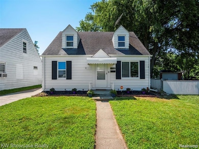 25861 Powers Ave, Dearborn Heights, MI 48125 - photo 2