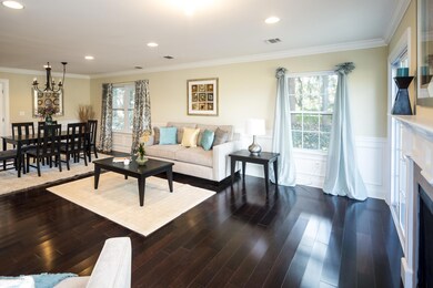 10-Living Room-5