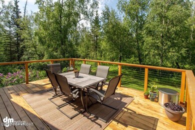 02-Exterior Deck IMG_0848JWK