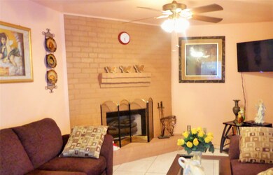 7930 Battlecreek Dr, Houston, TX 77040 - photo 7