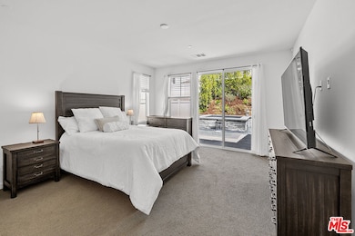 1st Floor Primary Suite