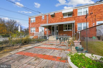 5803 Moores Run Ct, Baltimore, MD 21206 - photo 6