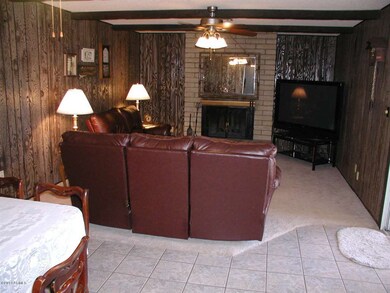 1610 W