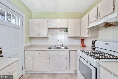 1106 Bay Ridge Ave, Annapolis, MD 21403 - photo 3