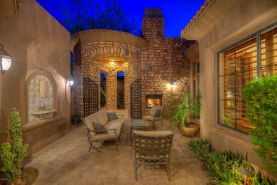004_Interior Courtyard