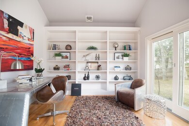 24 Puddingstone Ln, Newton Center, MA 02459 - photo 6