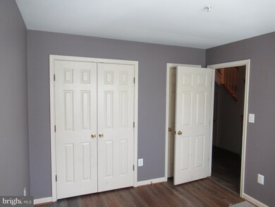 2216 Commissary Cir, Odenton, MD 21113 - photo 4