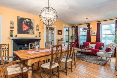 4 Pleasant St unit A, Salem, MA 01970 - photo 3