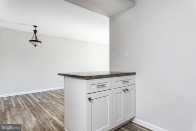 802B Putnam Blvd unit 40B, Nether Providence Township, PA 19086 - photo 5