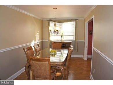 1106 Oakwood Dr, Glenolden, PA 19036 - photo 6