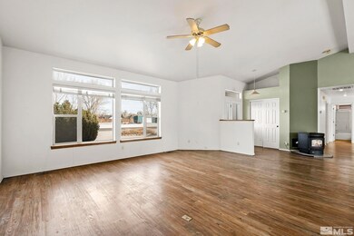 5343 Applewood Cir, Fallon, NV 89406 - photo 4