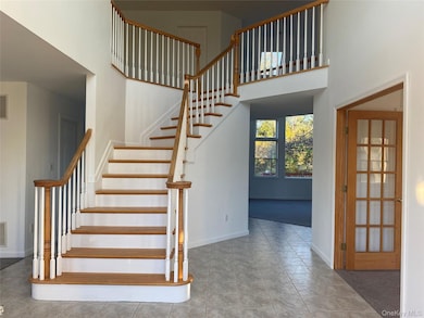 1 Pal Ct, Shoreham, NY 11786 - photo 4