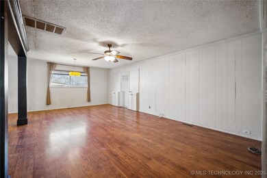 508 W Urbana St, Broken Arrow, OK 74012 - photo 5