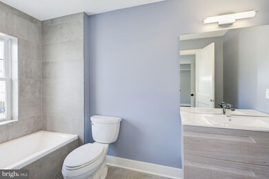 1244 Raum St NE unit 2, Washington, DC 20002 - photo 4