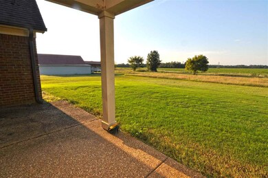 2850 Clay Pond Dr, Oakland, TN 38060 - photo 5