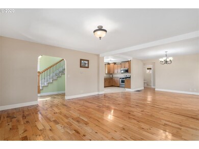 404 W B St, Rainier, OR 97048 - photo 6