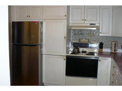 88 Meadowcrest Dr, Bedford, NH 03110 - photo 4