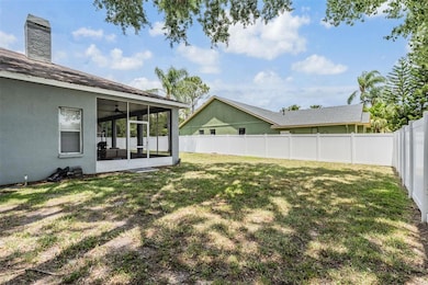 28335 Glade Fern Ct, Wesley Chapel, FL 33543 - photo 6